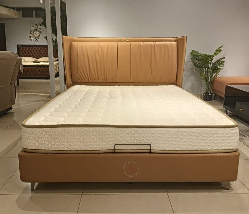 1059 Half Leather Queen Size Cot (KORA)