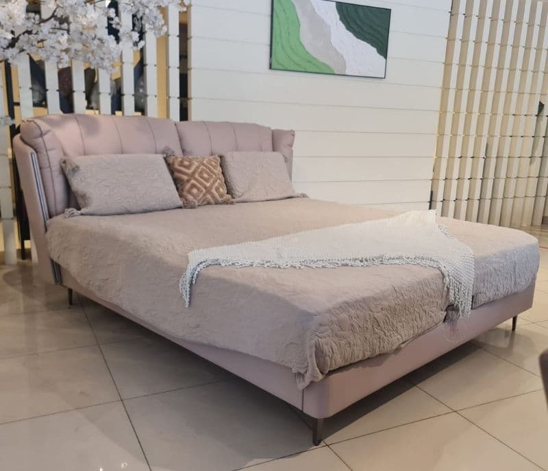 Image 2 for 2239 king Cot (WF)