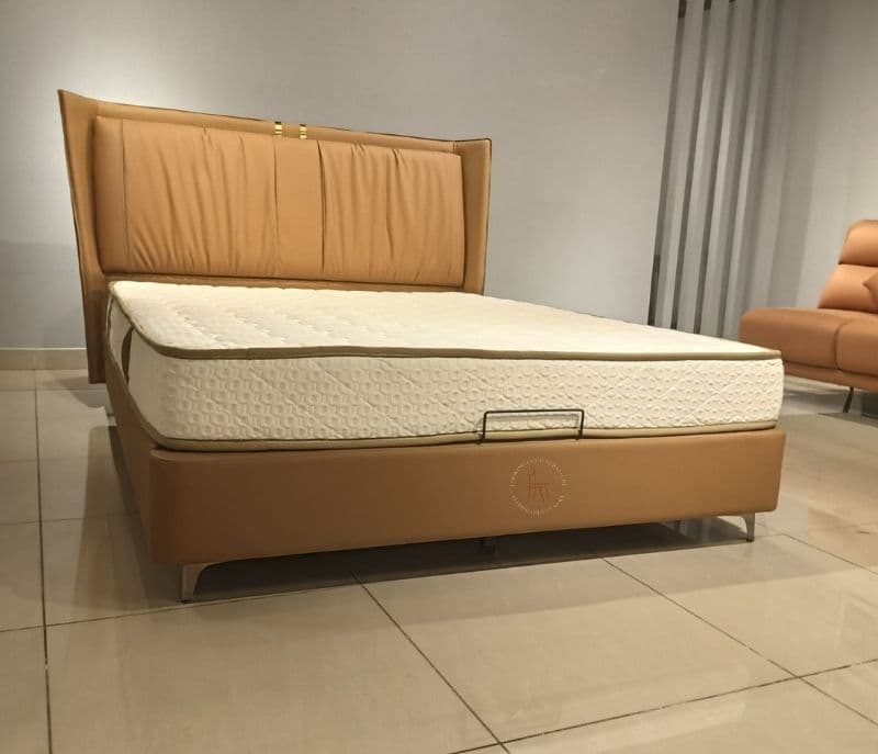 Image 2 for 1059 Half Leather Queen Size Cot (KORA)