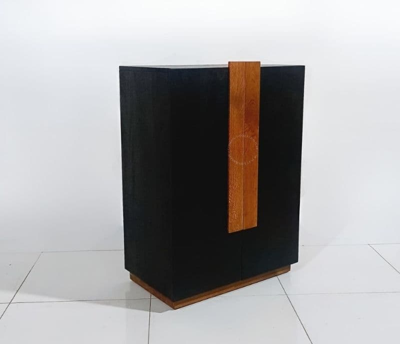 Image 2 for Walker-BC bar cabinet (WH OTD)