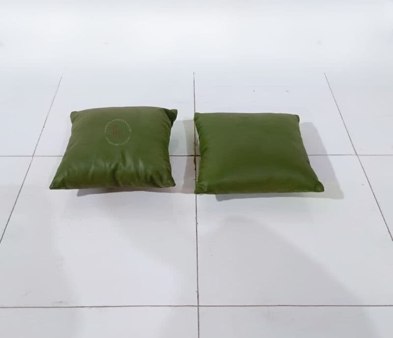 Image 2 for Chester pillow (BSK OTD)(SKN OTD)(BWD OTD)(WH OTD)(EC OTD)(BTM OTD)