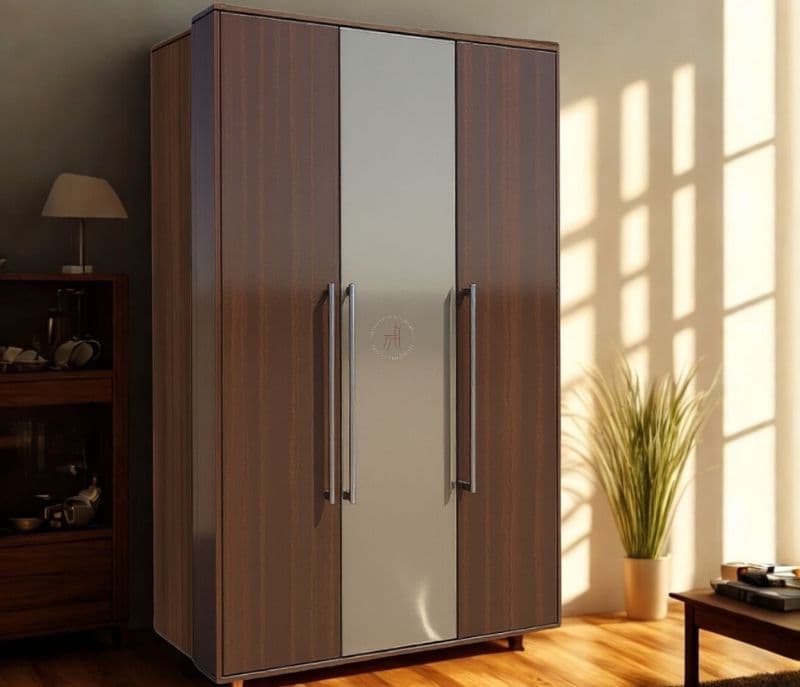 Aura 3 door wardrobe