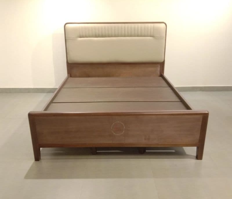 Image 5 for KA2515 Cot Queen size without 6.5ft x 5ft (EC)