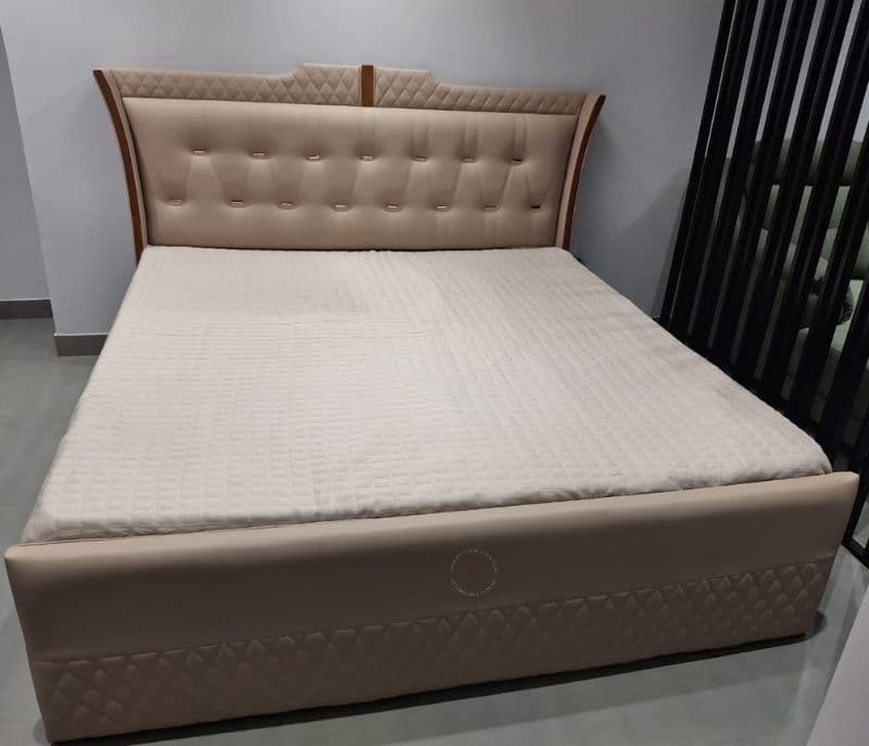 Image 3 for Zury cot King Size with Hydraulic (EC OTD)