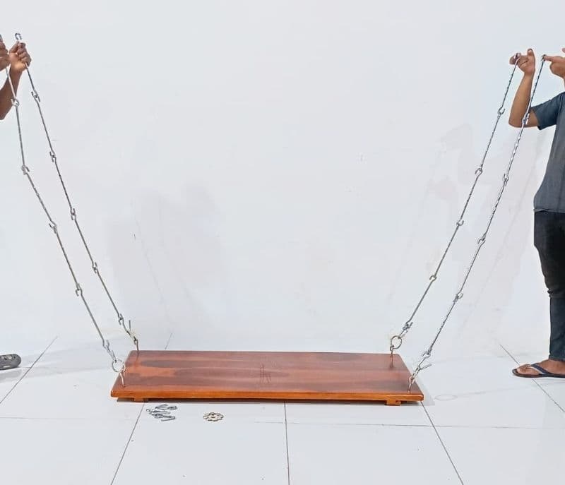 Image 4 for Wood Swing With Chain (WH OTD)