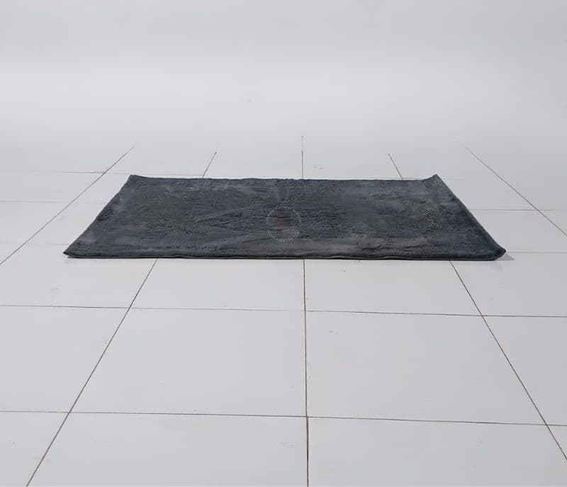 Image 3 for Rabbit Fur Carpet 4X6 Dark Grey Polyester (WH OTD)