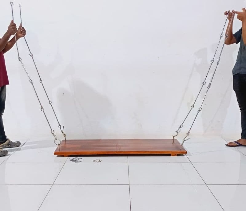 Image 3 for Wood Swing With Chain (WH OTD)