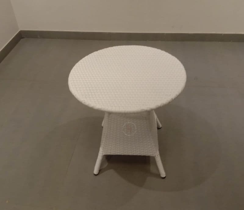 Image 7 for D12 Table 1+2 chairs (EC)