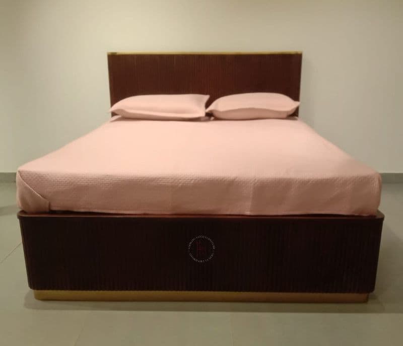 Fluted King size without storage 6.5ft x 5ft (EC)