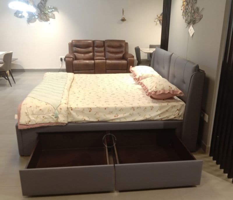 Image 6 for Porsche Cot King size with storage 6.5ft x 6ft (EC)