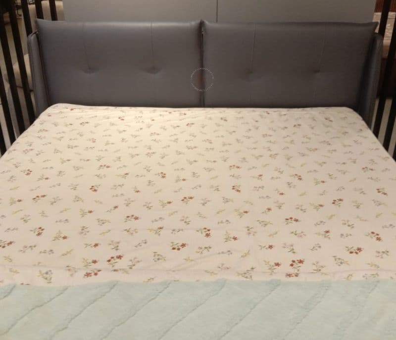 Image 9 for Porsche Cot King size with storage 6.5ft x 6ft (EC)