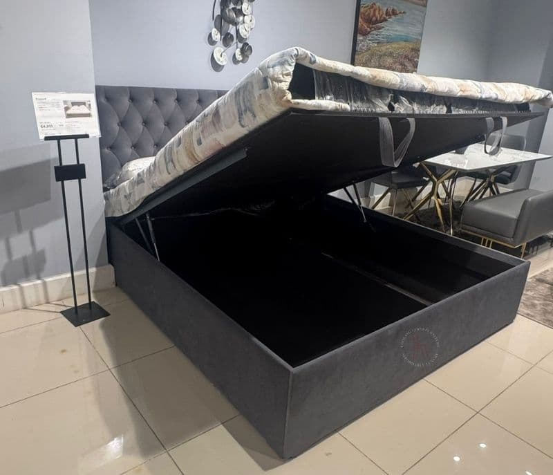 Image 4 for Dimond cot king size with hydraulic storage (BWD OTD)