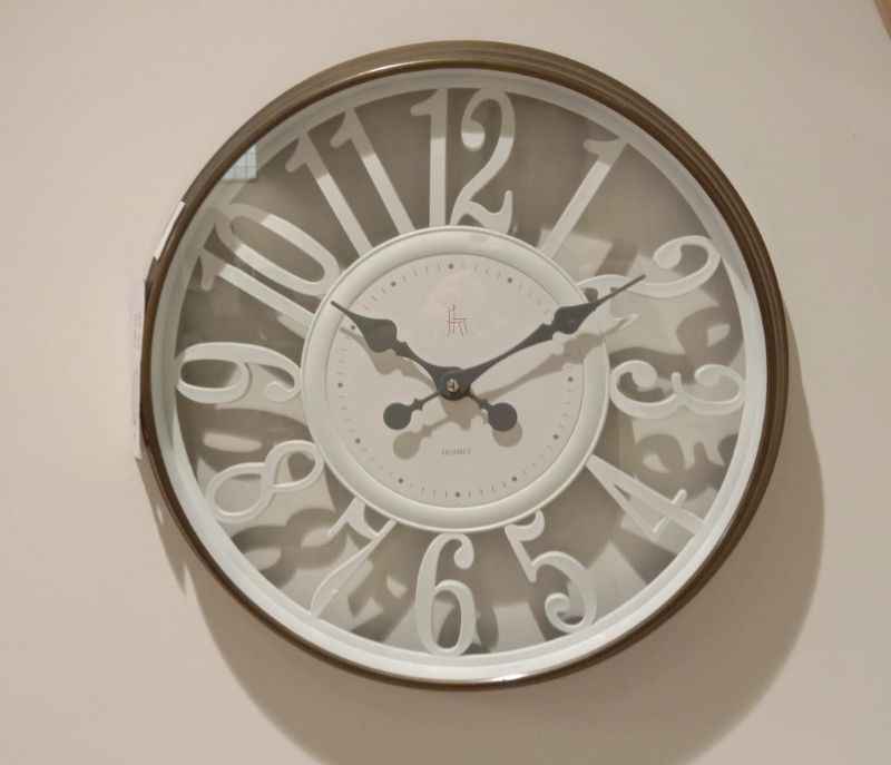 Image 2 for F-WC-334 Circle clock on white background wall