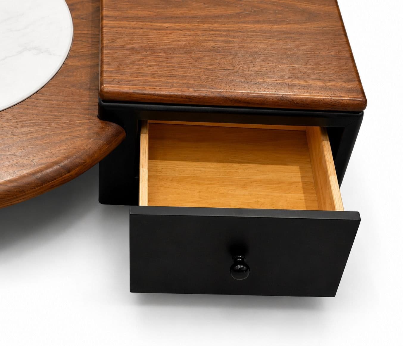 Image 13 for 605 Center Table (Cp)